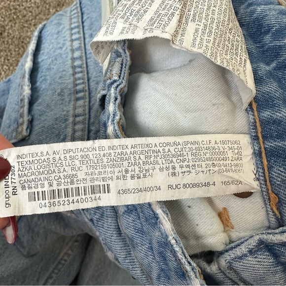 Zara High Rise Ankle Length Jeans - Picture 8 of 11